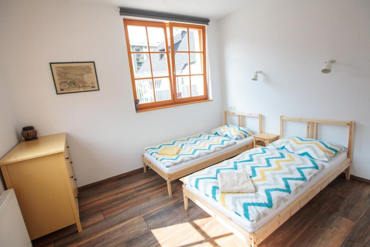 Bikeski Family Hotel, B&B, Apartaments, Rooms Mezica Экстерьер фото